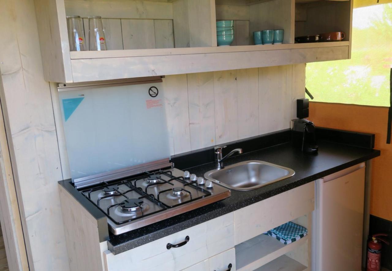 Luxe Safaritenten Petit013 - Nieuw Tilburg Ngoại thất bức ảnh