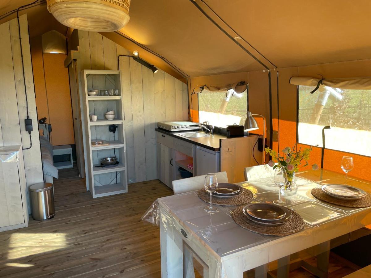 Luxe Safaritenten Petit013 - Nieuw Tilburg Ngoại thất bức ảnh